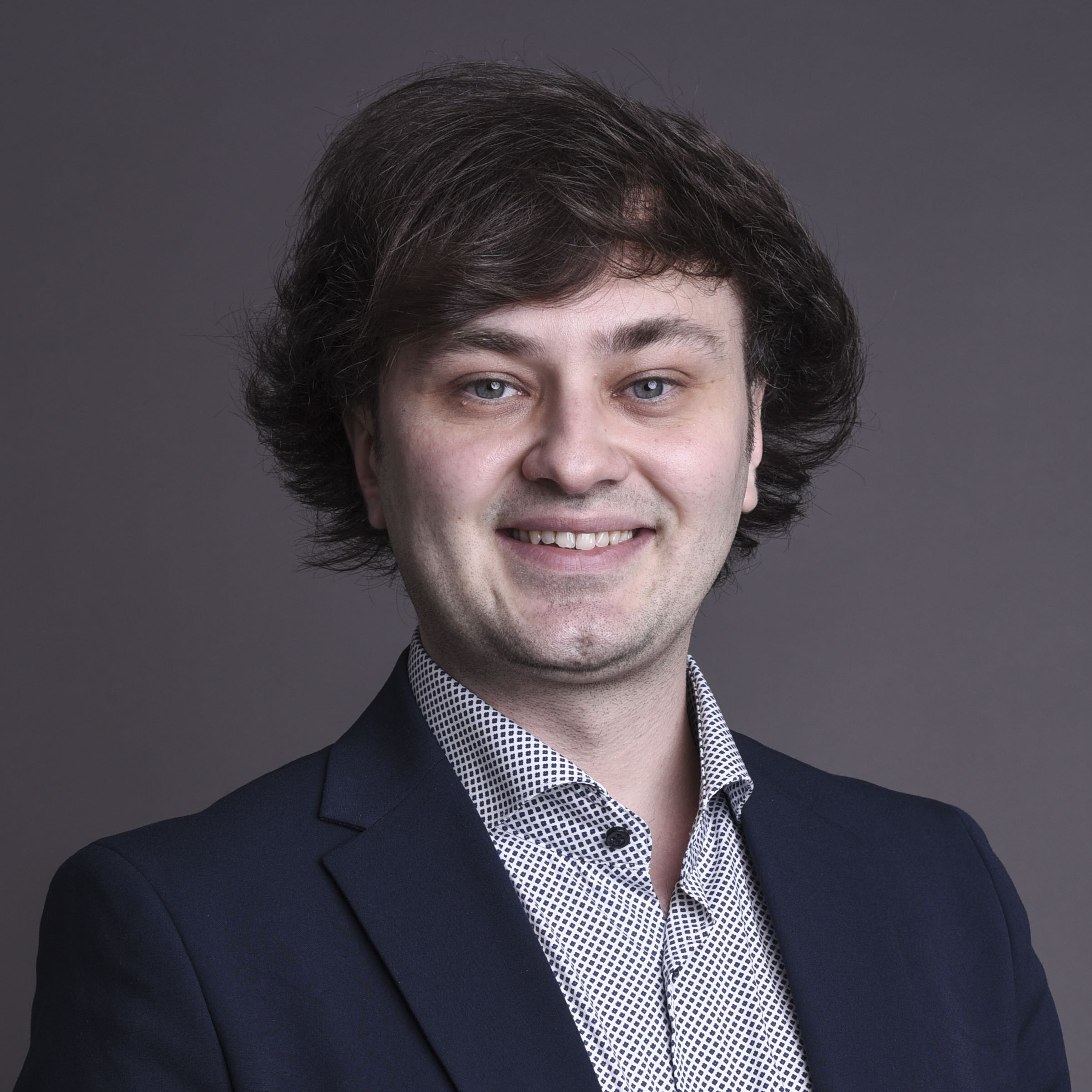 Dr. Maxim Samarin